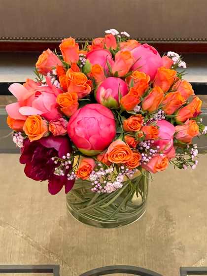 Sweetheart Roses & Peonies